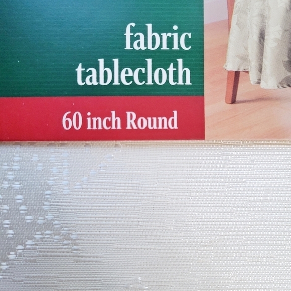 Red or Ivory Poinsettia 60" Round Tablecloths - Picture 3 of 11